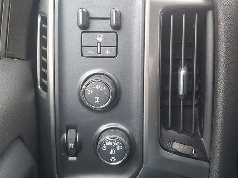 Used 2019 Chevrolet Silverado 1500 LT w/ All Star Edition image 25