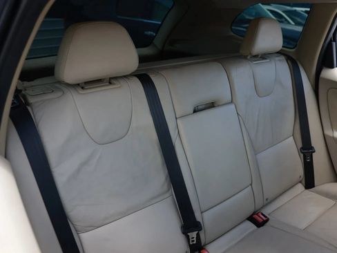 Used 2013 Volvo XC60 3.2 Premier Plus FWD image 17