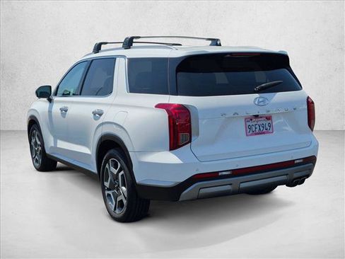 Used 2023 Hyundai Palisade SEL FWD image 8