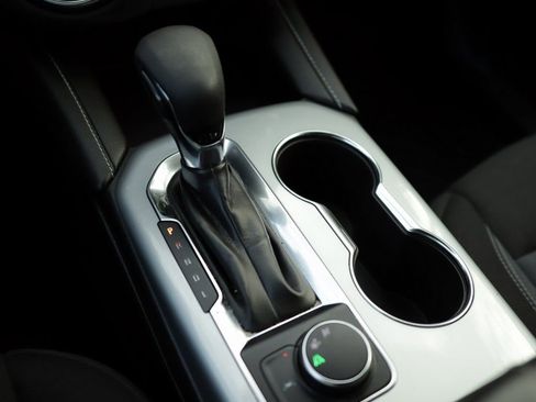 Used 2024 Chevrolet Blazer LT image 20