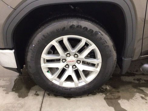Used 2019 GMC Sierra 1500 SLT w/ SLT Convenience Package image 7