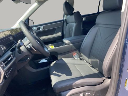 New 2026 Hyundai Santa Fe SE FWD image 14