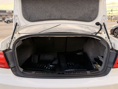 Used 2011 BMW M3 Coupe image 37