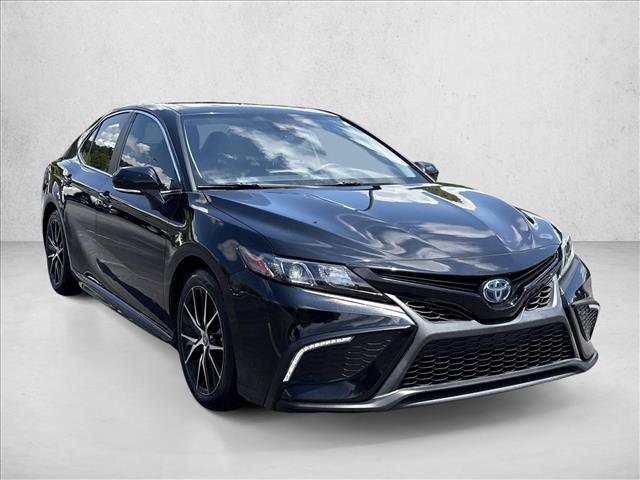 Certified 2022 Toyota Camry SE w/ Audio Upgrade Package FWD image 3