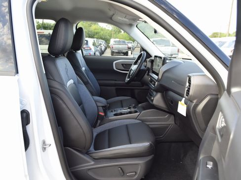 New 2025 Ford Bronco Sport Outer Banks image 23