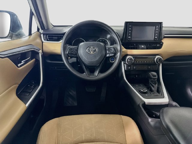Certified 2019 Toyota RAV4 XLE w/ Convenience Package AWD/4WD image 24
