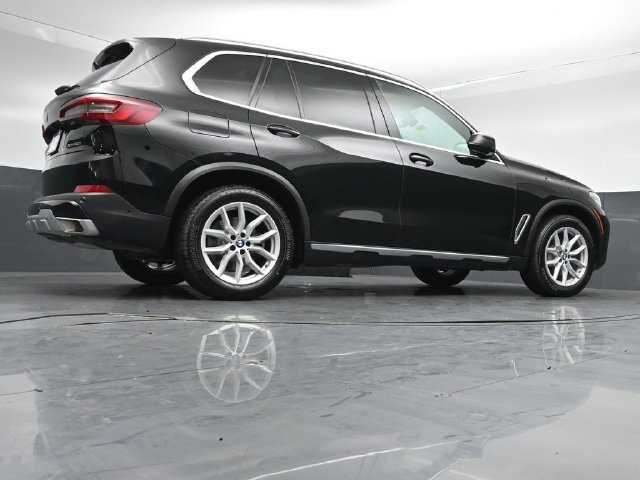 Used 2023 BMW X5 xDrive40i w/ Premium Package AWD/4WD image 43