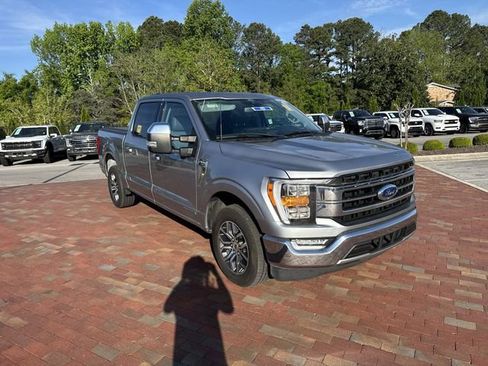 Used 2022 Ford F150 Lariat w/ Equipment Group 501A Mid image 16