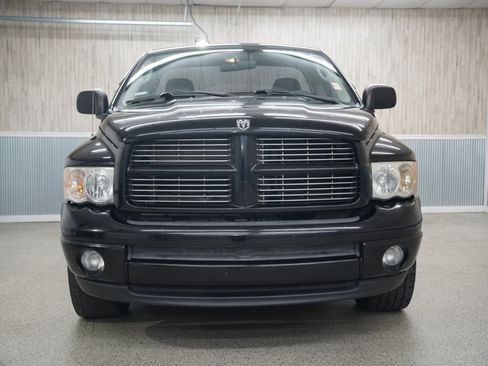Used 2004 Dodge Ram 1500 Truck SLT w/ Sport Appearance Group image 2