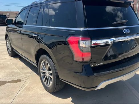 Used 2018 Ford Expedition Limited w/ Equipment Group 301A RWD image 3