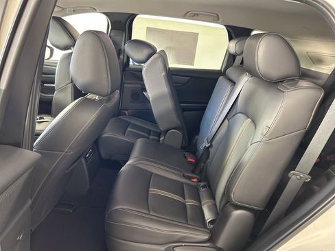 Used 2024 MAZDA CX-90 3.3 Turbo w/ Select Package image 31