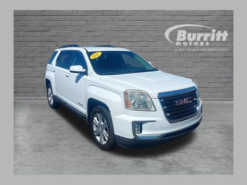 Used 2017 GMC Terrain SLE w/ Driver Alert Package I FWD image 1