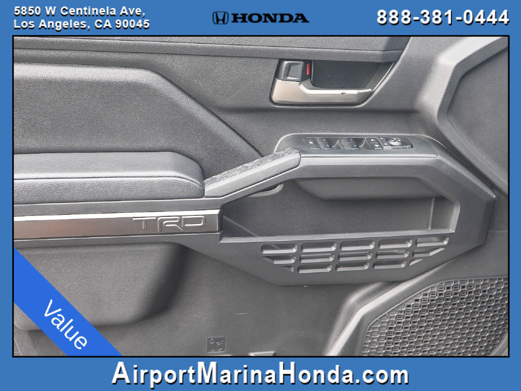 Used 2024 Toyota Tacoma TRD Off-Road AWD/4WD image 20