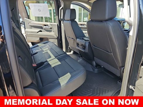 New 2026 Chevrolet Silverado 1500 LT Trail Boss w/ LT Trail Boss Premium Package AWD/4WD image 11