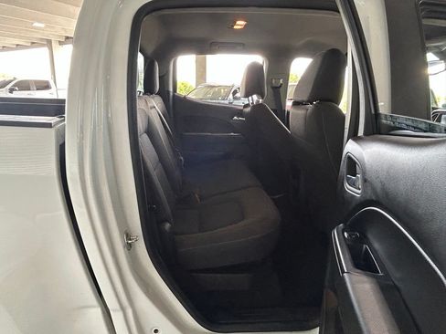 Used 2017 Chevrolet Colorado LT w/ LT Convenience Package RWD image 34