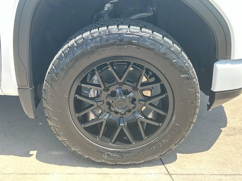 Used 2026 GMC Sierra 1500 Elevation AWD/4WD image 10