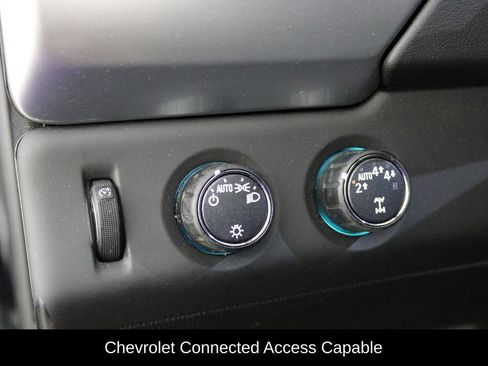 Used 2020 Chevrolet Tahoe 4WD w/ Remote Keyless Entry Package image 22