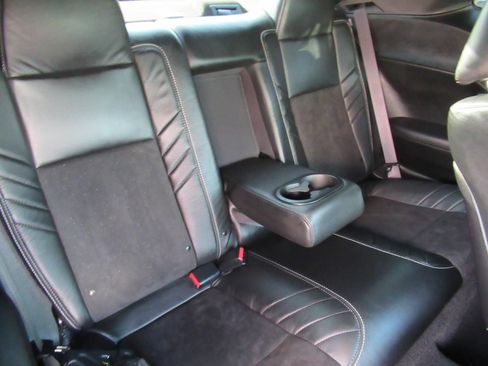 Used 2023 Dodge Challenger SRT Hellcat w/ Driver Convenience Group RWD image 13