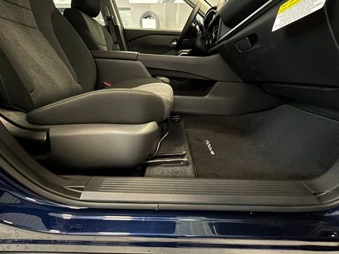 New 2026 Nissan Rogue SV w/ Cold Weather Package AWD/4WD image 29