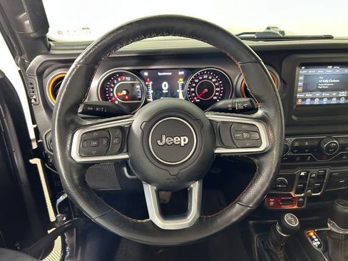 Used 2020 Jeep Gladiator Mojave w/ Cold Weather Group image 15