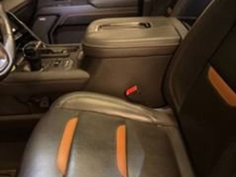 Used 2022 GMC Sierra 1500 AT4 w/ AT4 Premium Package image 7