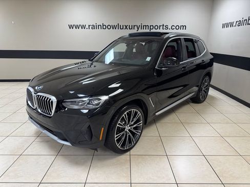 Used 2024 BMW X3 sDrive30i w/ Convenience Package RWD image 3
