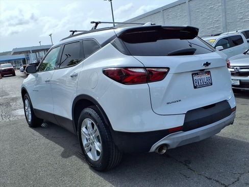 Used 2021 Chevrolet Blazer LT image 3