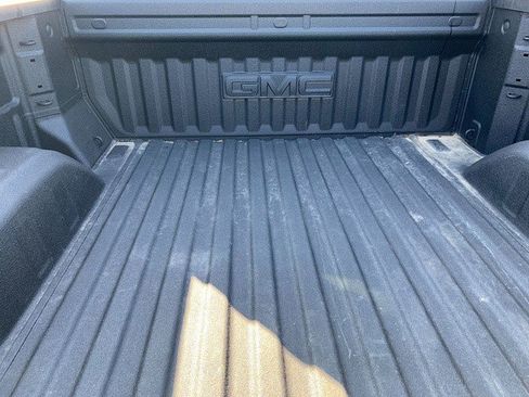 Certified 2024 GMC Sierra 1500 SLE image 6