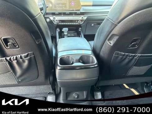 Certified 2024 Kia Telluride S w/ S Sunroof Package AWD/4WD image 20