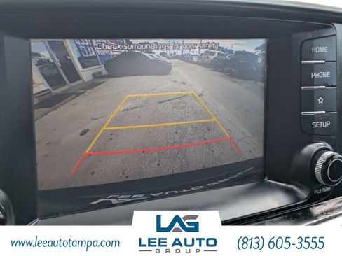 Used 2020 Kia Sorento LX FWD image 18