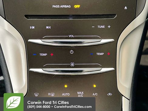 Used 2015 Lincoln MKZ Hybrid w/ Equipment Group 202A Reserve image 9