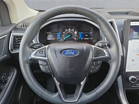 Certified 2024 Ford Edge SEL w/ Convenience Package image 13