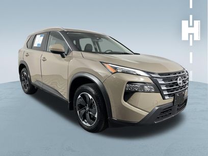 Used 2024 Nissan Rogue SV w/ SV Premium Package