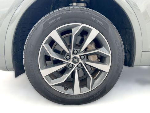 Certified 2023 Audi Q5 2.0T Premium w/ Convenience Package image 12