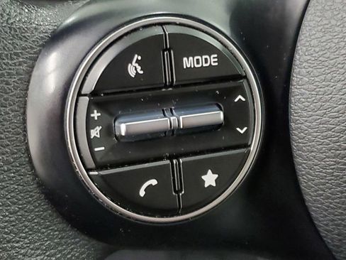 Used 2024 Kia Soul LX w/ Option Group 015 FWD image 29