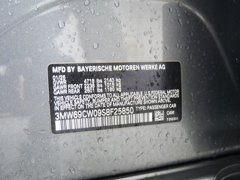 Used 2025 BMW 330i Sedan image 29