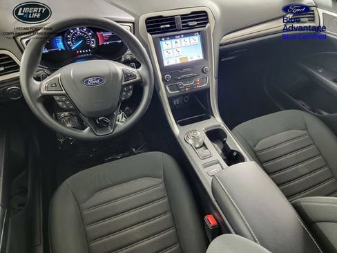 Certified 2019 Ford Fusion SE FWD image 33