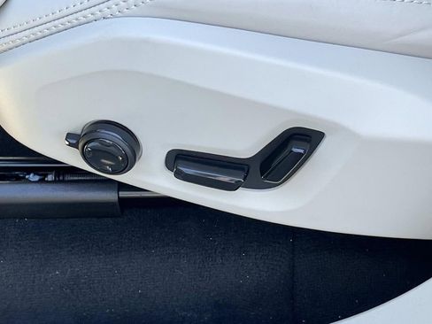 New 2026 Volvo XC90 T8 Ultra image 23