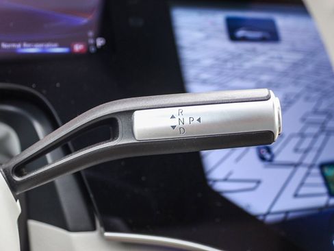 Used 2022 Mercedes-Benz EQS AMG 4MATIC w/ Exclusive Trim Package image 26