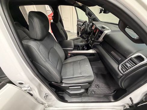 Used 2020 RAM 1500 Big Horn RWD image 40