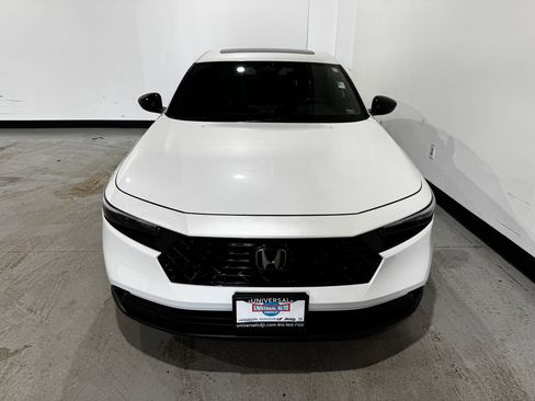 Used 2024 Honda Accord Sport image 10