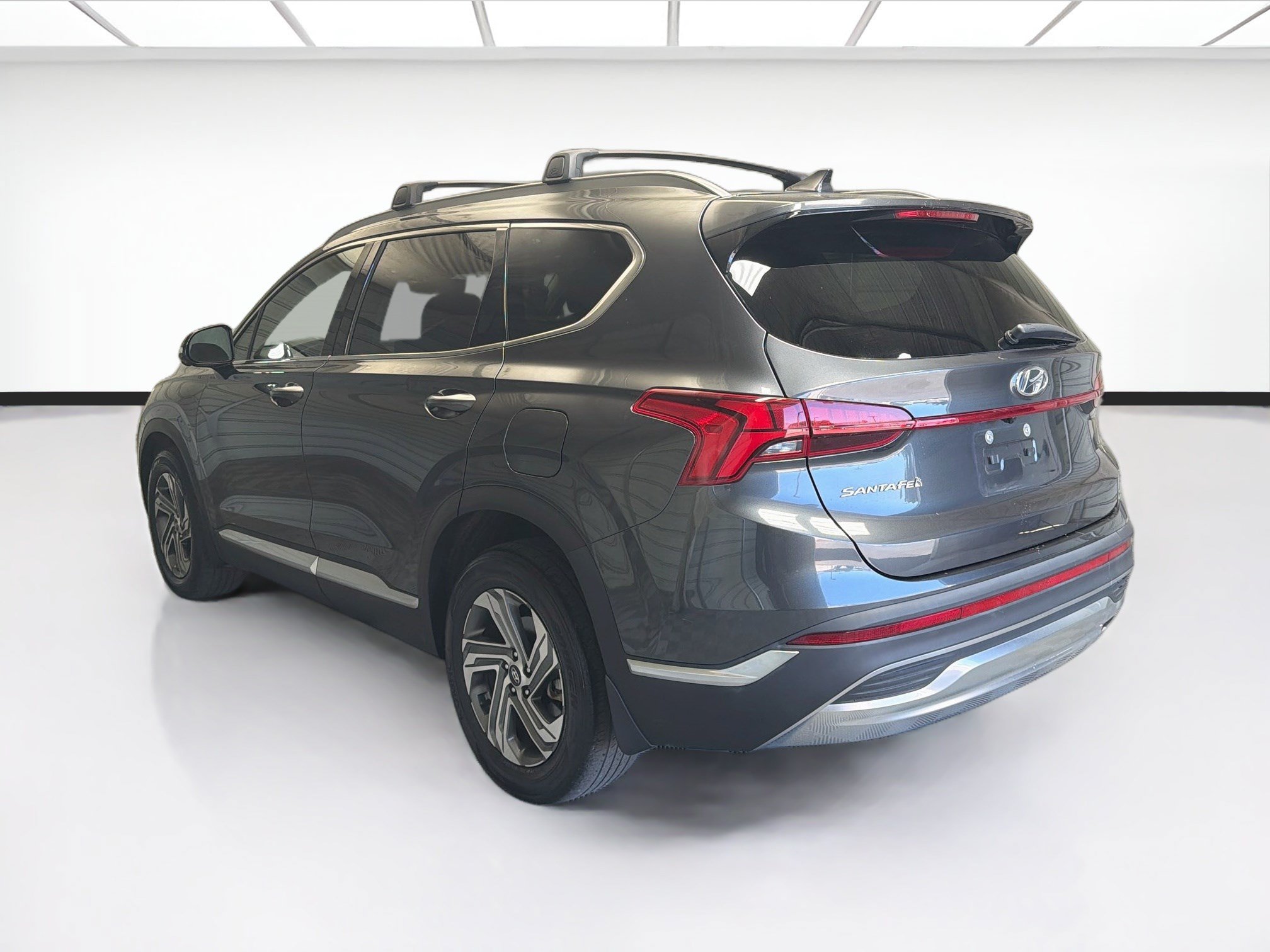 Used 2023 Hyundai Santa Fe SEL w/ Premium Package FWD image 6