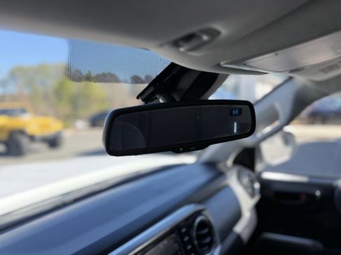 Used 2021 Toyota Tacoma SR5 image 47