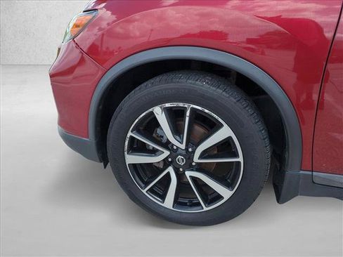 Used 2020 Nissan Rogue SL FWD image 23