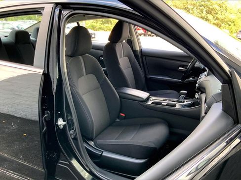 Certified 2023 Nissan Sentra SV image 6