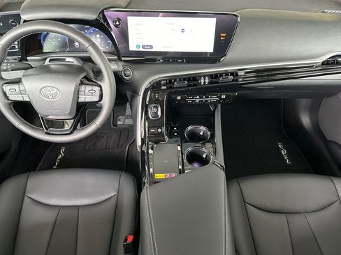 New 2025 Toyota Mirai XLE image 15