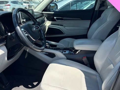 Used 2020 Kia Telluride S FWD image 17