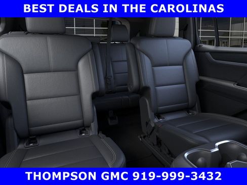 New 2025 GMC Acadia Elevation w/ Elevation Premium Package FWD image 17