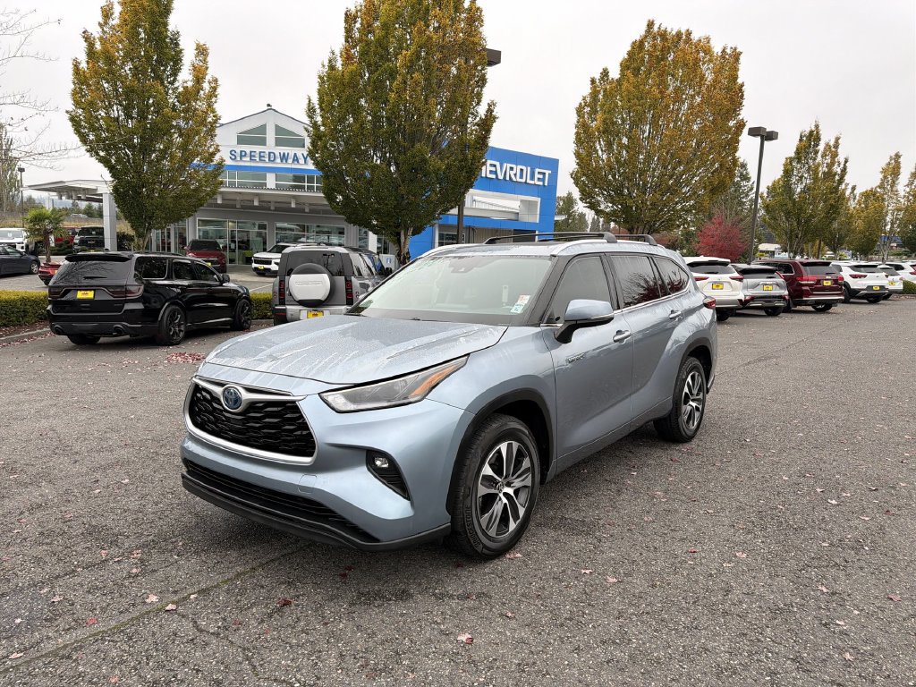 Used 2021 Toyota Highlander XLE FWD image 5