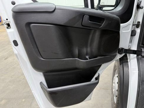 Used 2023 RAM ProMaster 2500 FWD image 10